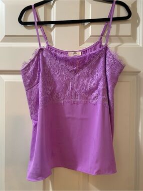 entro Lavender Lace Trim Spaghetti Strap Cami